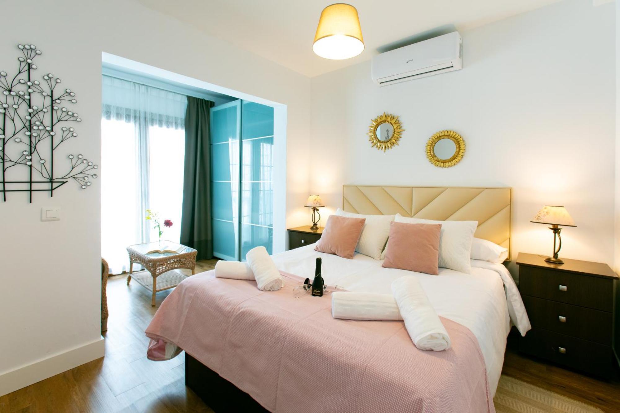 Boutique Rooms Playa Burriana Nerja Bagian luar foto