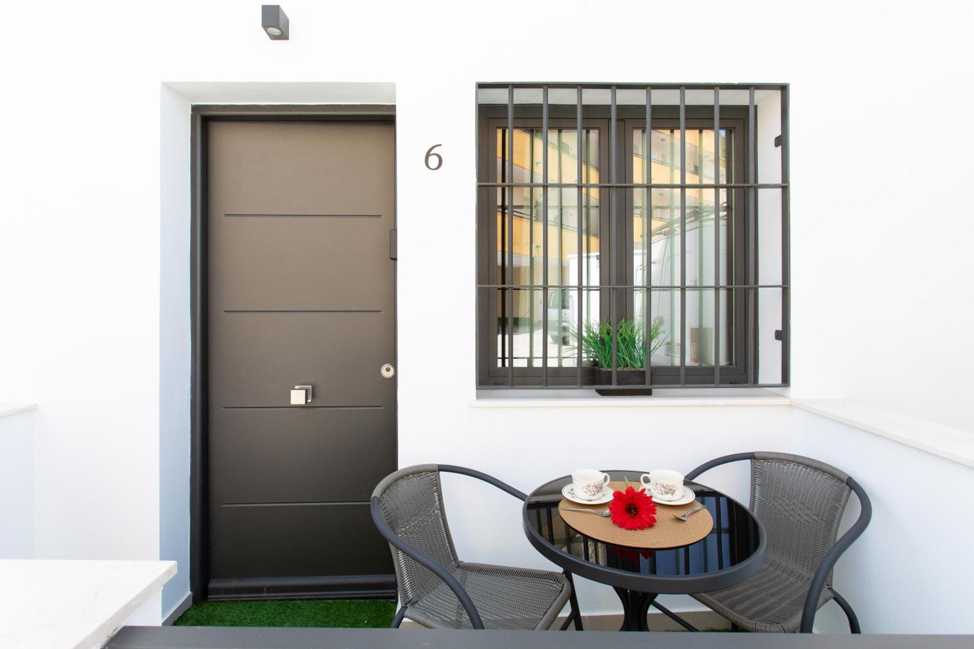 Boutique Rooms Playa Burriana Nerja Bagian luar foto
